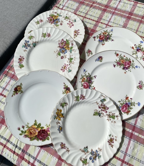 A set of 6 mismatched Vintage Side Plates