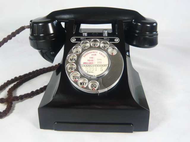 ZVERY RARE BAKELITE BELL ON/ BELL OFF VINTAGE TELEPHONE