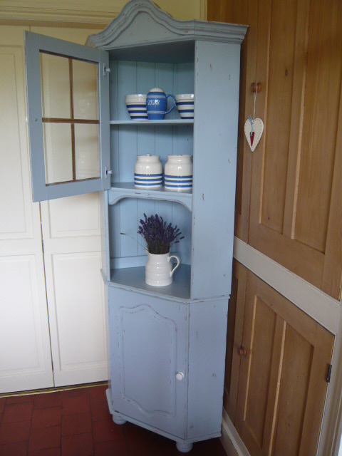 CUPBOARD CUPBOARD