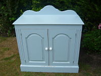 SHABBY CHIC CUPBOARD