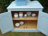 SHABBY CHIC CUPBOARD